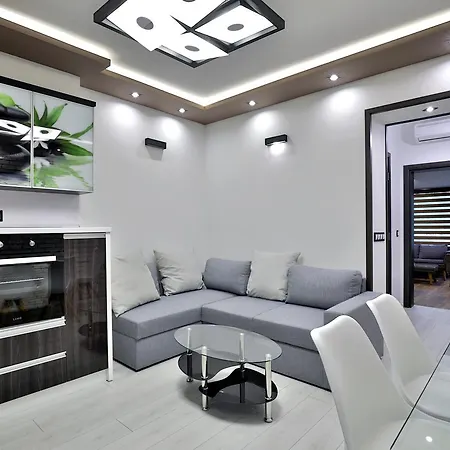 דירה Relax 1&2 וארנה