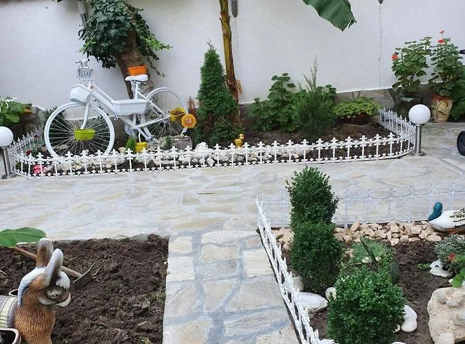 Relax 1&2 * Варна