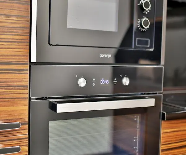 Apartment Relax 1&2 Warna